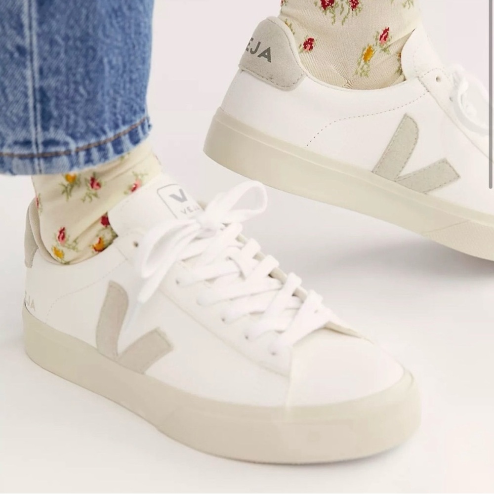 Veja Women's White and Cream Sneakers